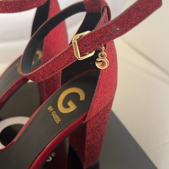 Guess heels - Picture 3 of 4